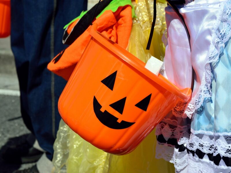 「ハロウィン」本場では何のために開かれている？